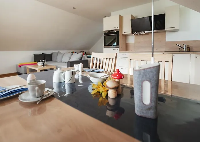 Rhoenpanorama * Hilders